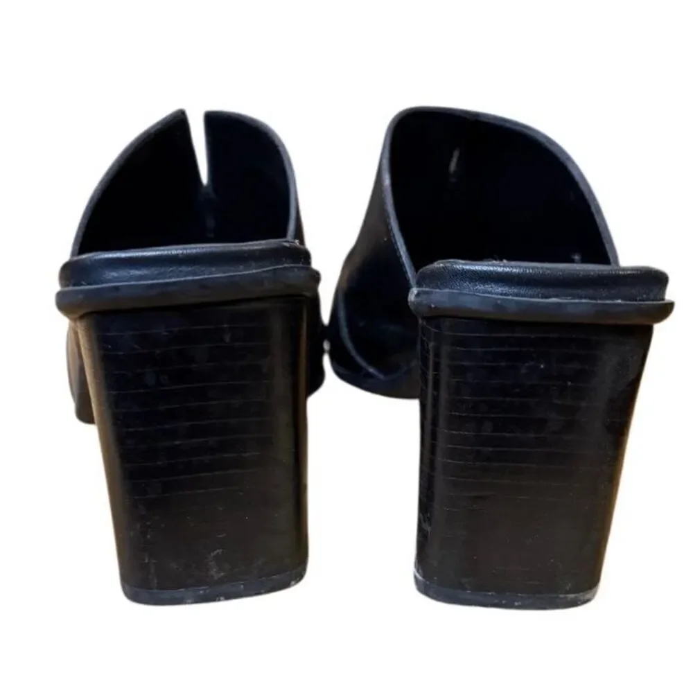 Nicole Brakes Black Leather Heeled Mules in Size 6.5